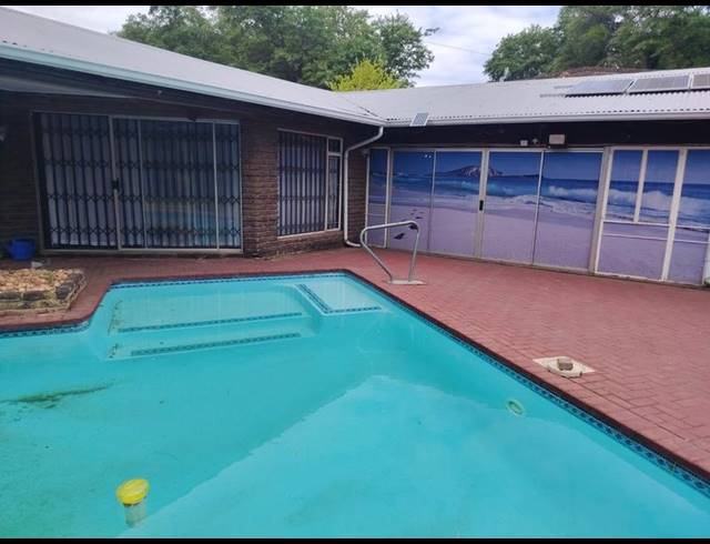 5 BEDROOM HOUSE FOR SALE IN SASOLBURG EXT 4
